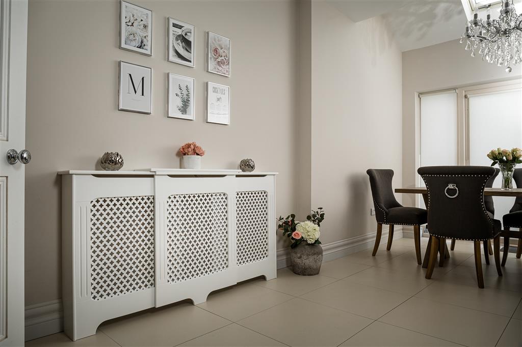 Classic Adjustable White Radiator Cover Large