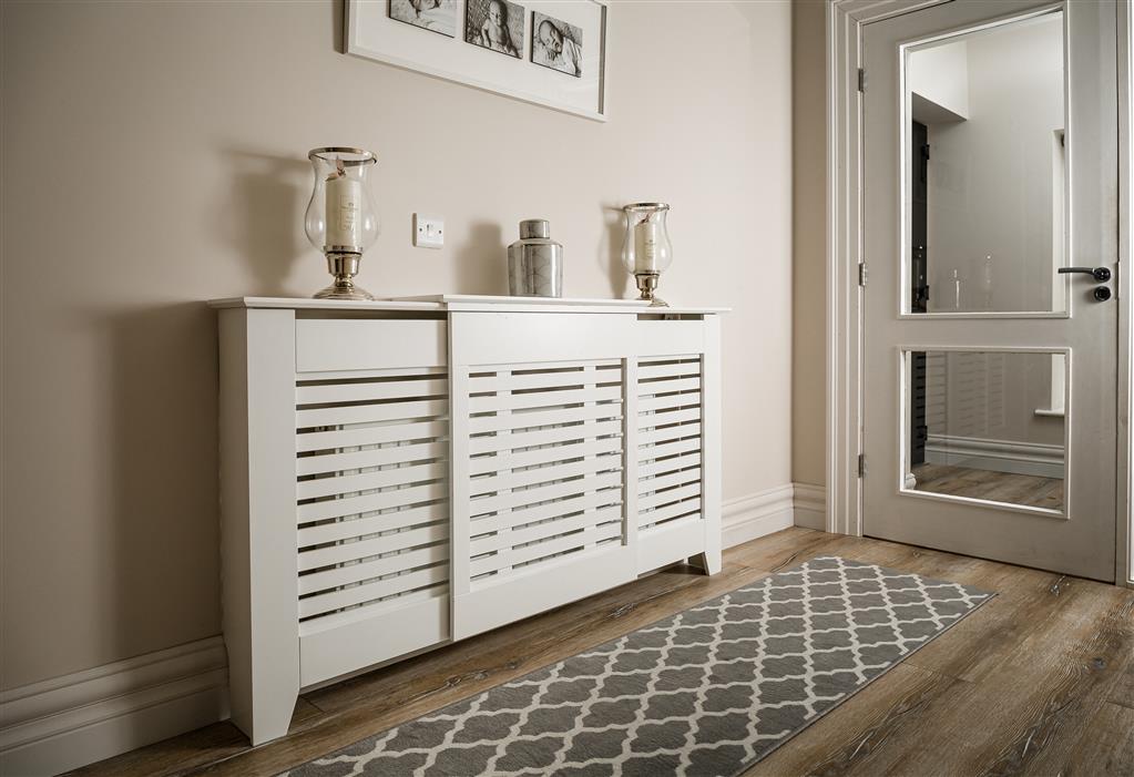 Contemporary Adjust Radiator Cover White Large